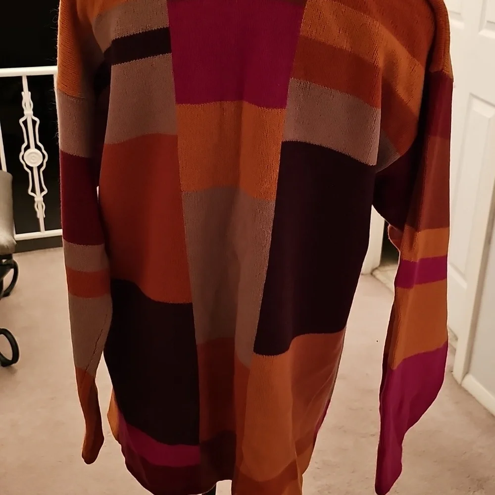 ORANGE MULTI COLOR BUTTON DOWN SWEATER - Picture 6 of 9